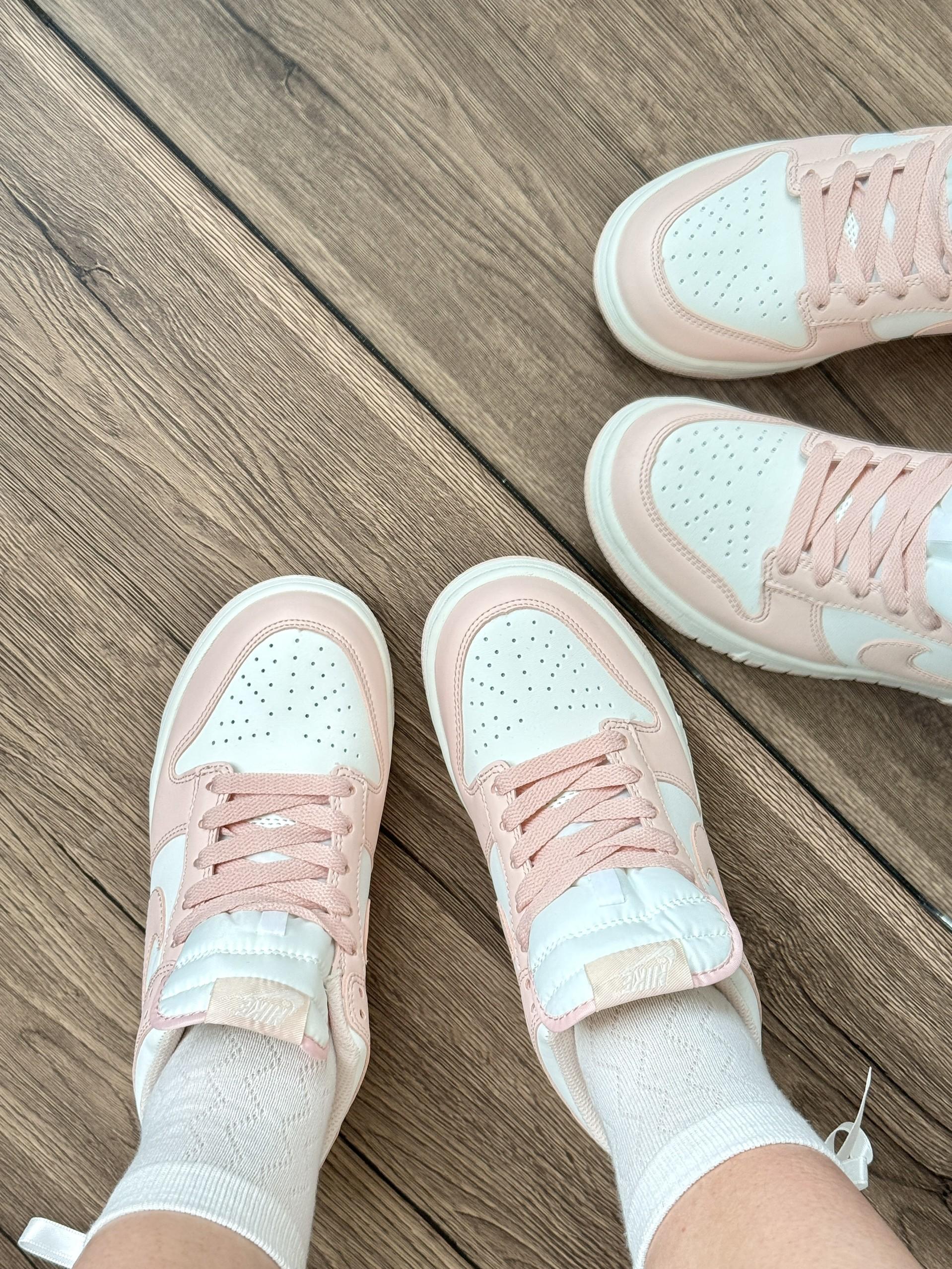 谁懂哇˚‧º·(˚ ˃̣̣̥᷄⌓˂̣̣̥᷅ )‧º·˚被介个裸粉色aj美到无法呼吸!